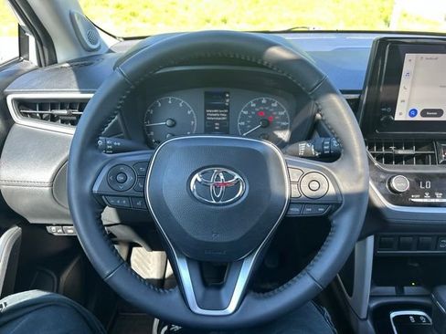 Used 2024 Toyota Corolla Cross LE w/ Moonroof Package AWD/4WD image 22