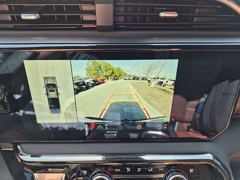 Used 2025 GMC Sierra 2500 Denali Ultimate image 45