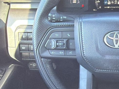 New 2026 Toyota Tacoma SR5 image 18