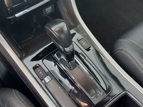 Used 2016 Honda Accord EX-L image 17