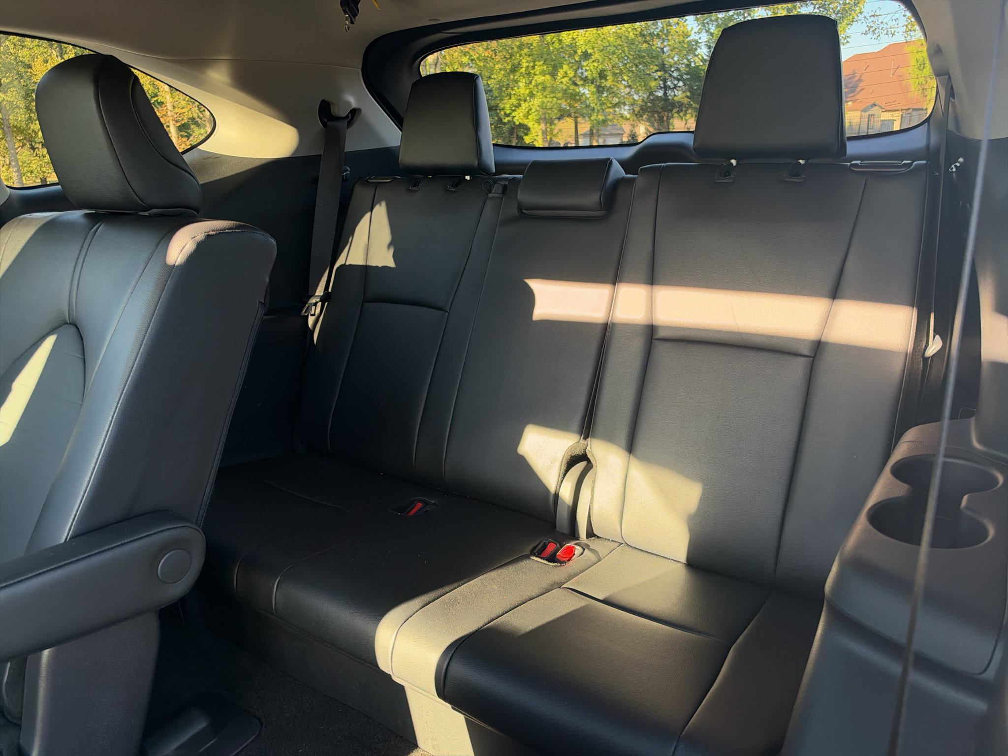 Used 2026 Toyota Highlander XLE AWD/4WD image 15