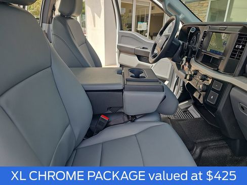 New 2026 Ford F250 XL w/ XL Chrome Package RWD image 10