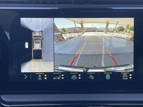 Used 2023 GMC Sierra 1500 AT4 w/ AT4 Premium Package AWD/4WD image 15