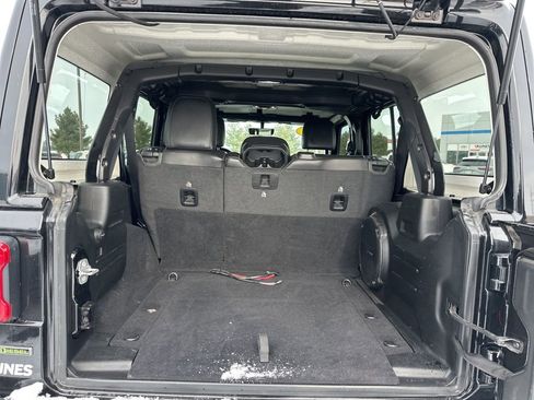 Used 2021 Jeep Wrangler Unlimited Rubicon w/ Uconnect 4C Nav & Sound Group image 15