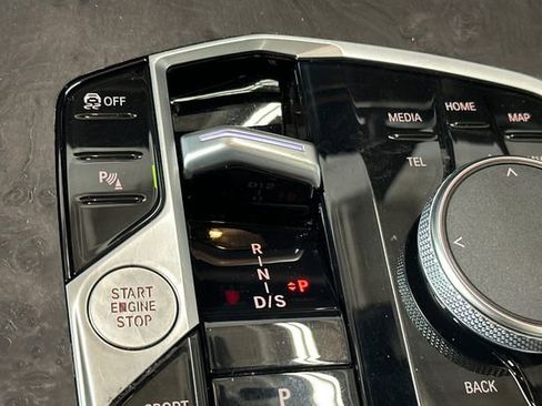 Used 2024 BMW X5 xDrive40i image 27