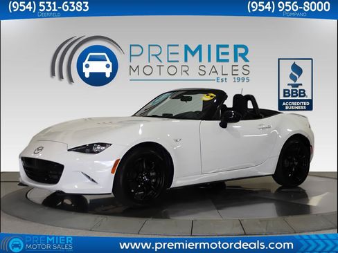 Used 2021 MAZDA MX-5 Miata Sport RWD image 1