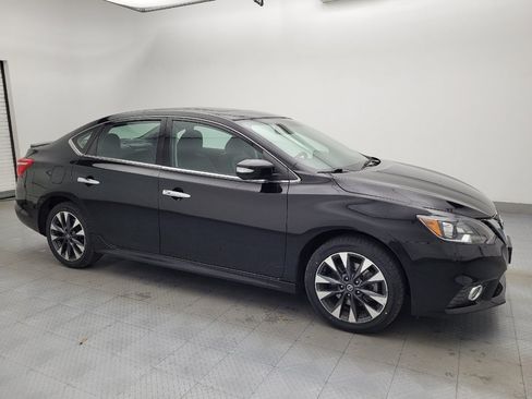 Used 2019 Nissan Sentra SR Turbo w/ Premium Package (SR Turbo) FWD image 11