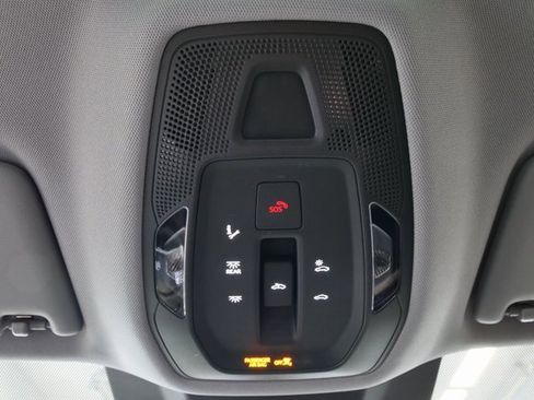 New 2025 Audi Q5 Prestige image 32