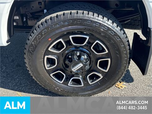 Certified 2026 Ford F250 Platinum AWD/4WD image 23