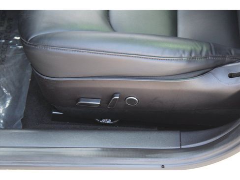 Used 2022 Tesla Model 3 RWD image 7