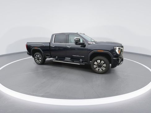 Certified 2025 GMC Sierra 2500 Denali w/ Denali Reserve Package image 3