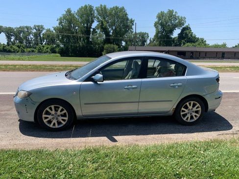 Used 2007 MAZDA MAZDA3 i Touring FWD image 8