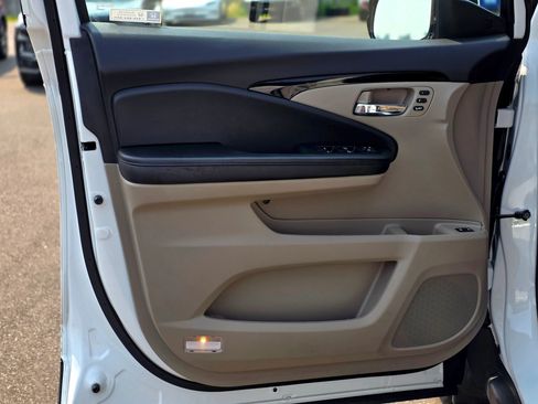 Used 2022 Honda Pilot Touring image 33