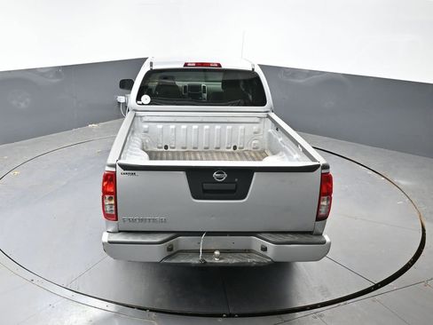 Used 2017 Nissan Frontier S image 21