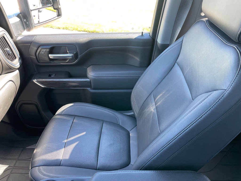 Used 2022 Chevrolet Silverado 2500 LTZ w/ Gooseneck/5TH Wheel Package AWD/4WD image 20