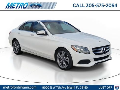Used 2018 Mercedes-Benz C 300 Sedan image 1