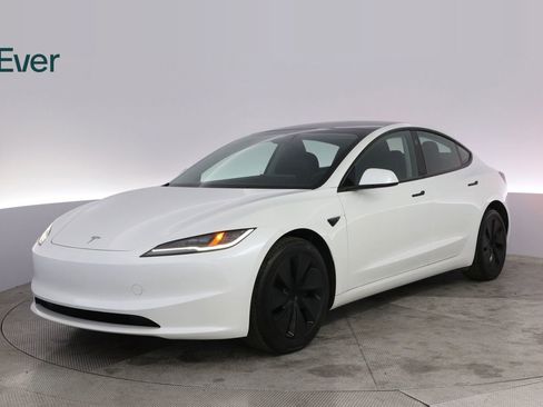Used 2025 Tesla Model 3 Long Range image 2