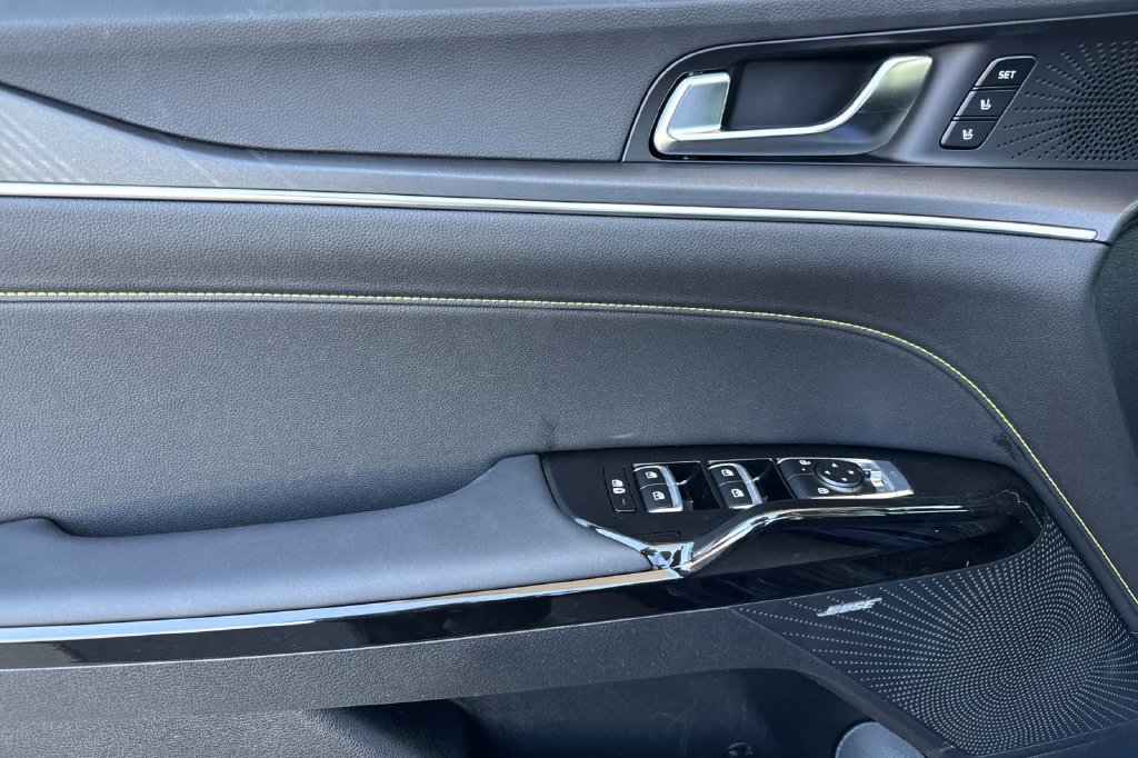 New 2027 Kia K5 GT FWD image 15
