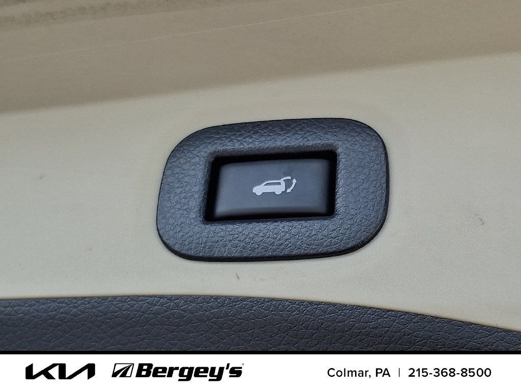 Used 2019 Nissan Rogue SV w/ Premium Package AWD/4WD image 32