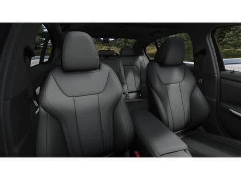 New 2026 BMW 330i xDrive Sedan w/ Convenience Package AWD/4WD image 11
