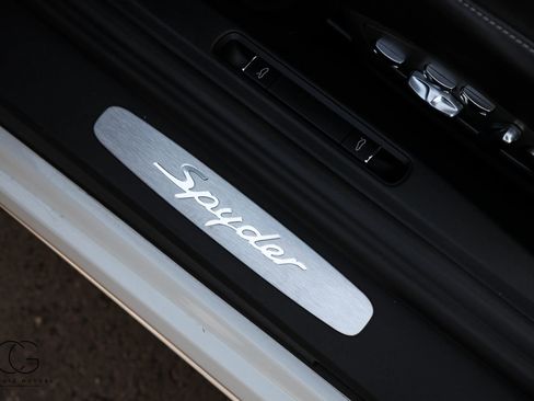 Used 2022 Porsche 718 Boxster Spyder image 36