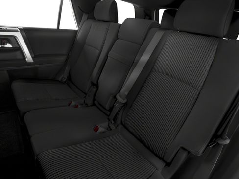 Used 2018 Toyota 4Runner SR5 Premium image 11