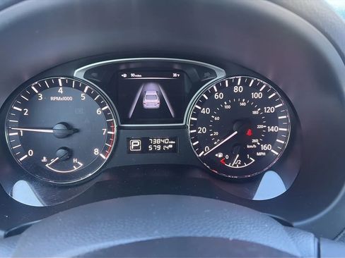 Used 2013 Nissan Altima 3.5 SV image 29