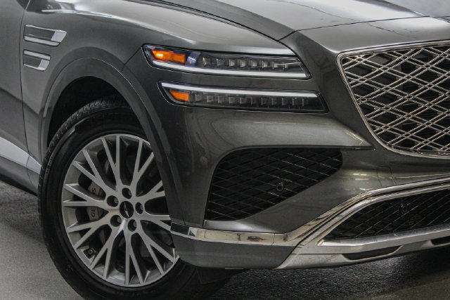 Used 2025 Genesis GV80 2.5T Standard AWD/4WD image 2