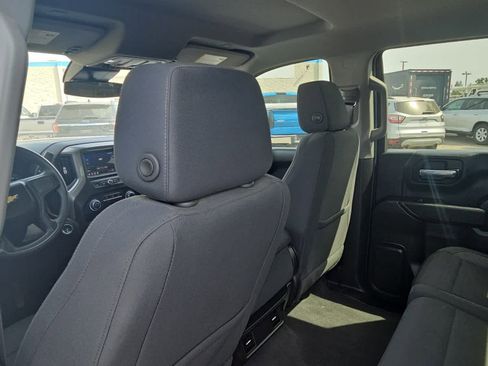 Used 2022 Chevrolet Silverado 1500 Custom image 11