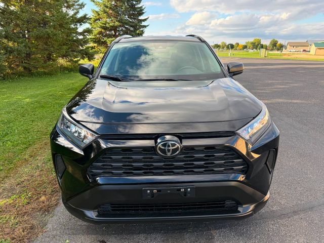 Used 2021 Toyota RAV4 LE w/ Carpet Mat Package (TMS) AWD/4WD image 5