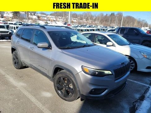 Used 2019 Jeep Cherokee Latitude Plus image 1
