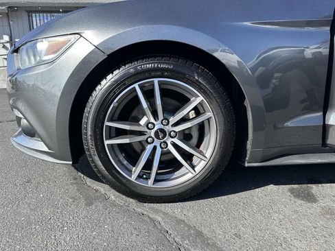 Used 2016 Ford Mustang Premium image 9