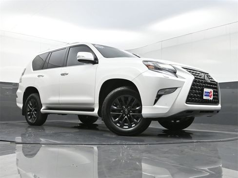 Used 2023 Lexus GX 460 Premium w/ Premium Plus Package image 28