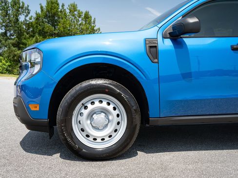 New 2026 Ford Maverick XL FWD image 4