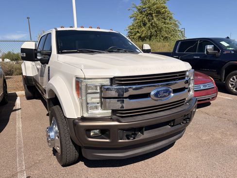Used 2017 Ford F450 King Ranch w/ King Ranch Ultimate Package AWD/4WD image 3