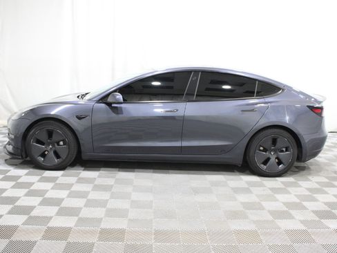 Used 2021 Tesla Model 3 Standard Range Plus RWD image 30