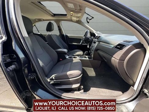 Used 2010 Ford Fusion SE image 15