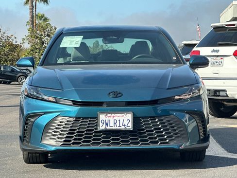 Used 2026 Toyota Camry SE w/ Convenience Package FWD image 7