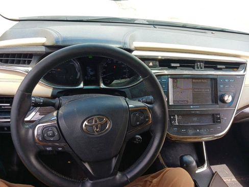 Used 2013 Toyota Avalon Limited FWD image 7