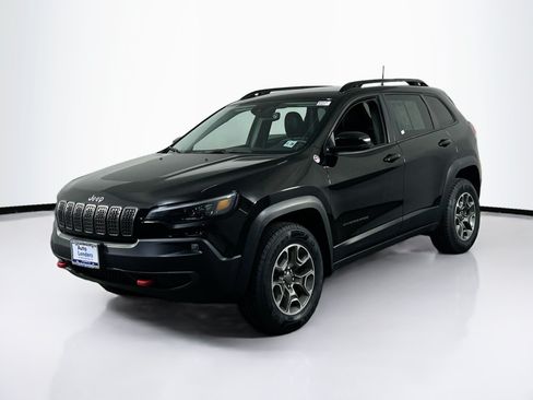 Used 2022 Jeep Cherokee Trailhawk AWD/4WD image 1