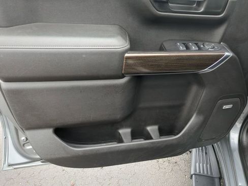 Used 2021 Chevrolet Silverado 1500 RST AWD/4WD image 12