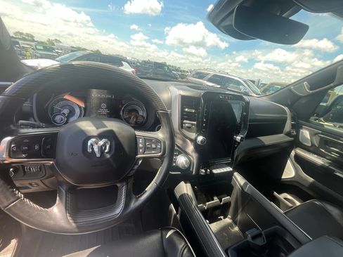 Used 2019 RAM 1500 Limited AWD/4WD image 10