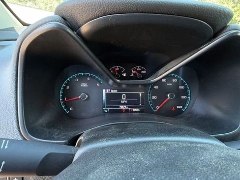 Used 2017 Chevrolet Colorado Z71 AWD/4WD image 16