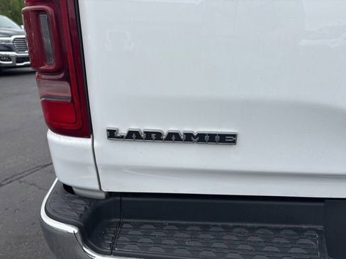 Used 2023 RAM 1500 Laramie AWD/4WD image 11