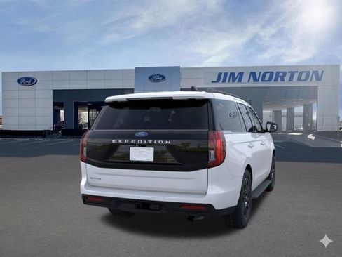 New 2026 Ford Expedition Active AWD/4WD image 10