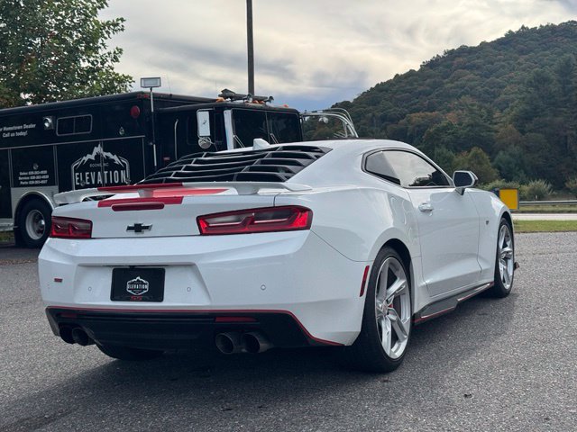 Used 2017 Chevrolet Camaro SS RWD image 7