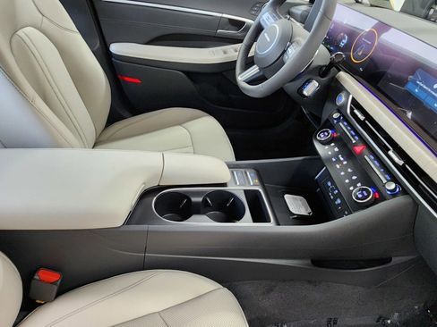 New 2026 Hyundai Sonata Limited FWD image 30