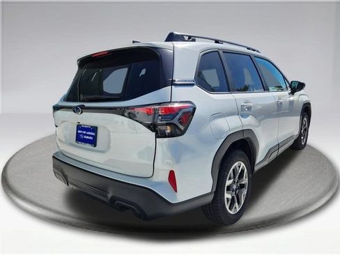 Used 2026 Subaru Forester Premium AWD/4WD image 3