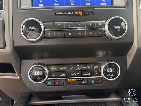 Used 2020 Ford Expedition Max XLT w/ Equipment Group 202A RWD image 21
