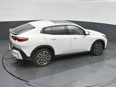 Used 2026 BMW X2 xDrive28i AWD/4WD image 37